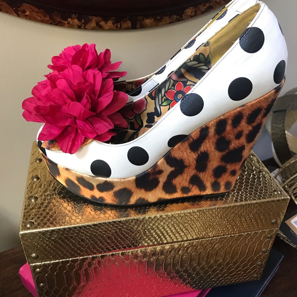 Wedges - Picture 5 of 8